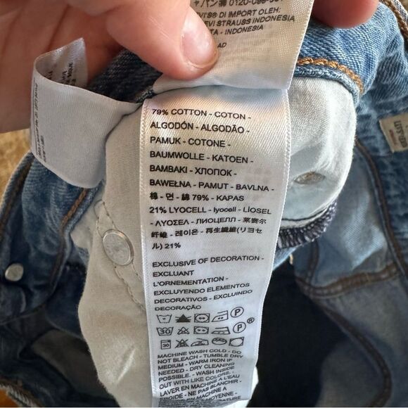 Levi's Ribcage Ripped High Waist Straight Ankle Distressed Jeans sz 31 - Picture 7 of 7